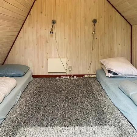 4 Bedroom Beautiful Home In Ebeltoft Nyaraló *