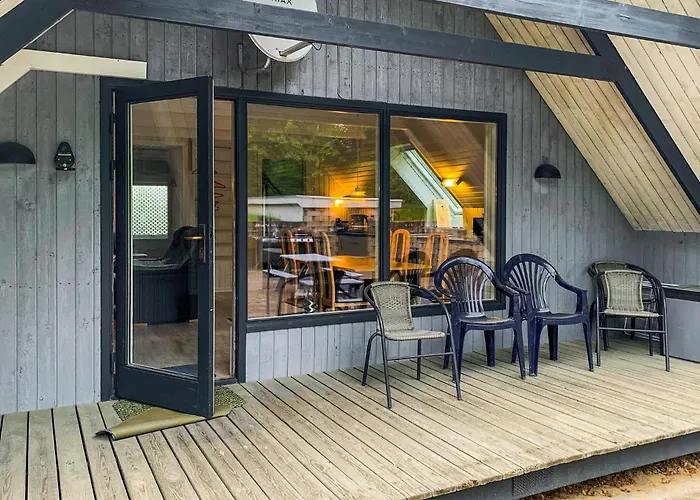 Feriehus 5 Bedroom In - D18001 *